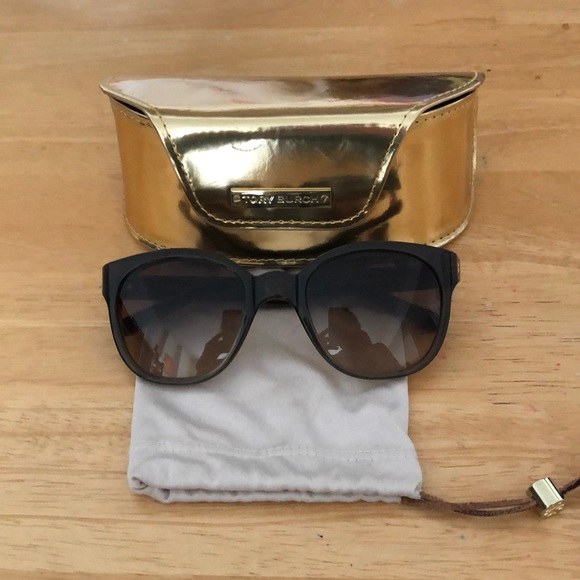 Tory Burch Sunglasses main image 7